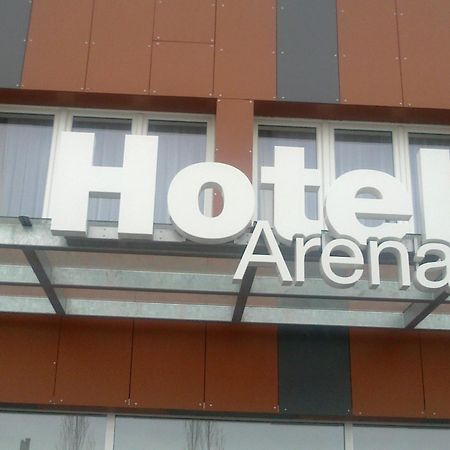 Hotel Arena Chomutov Ngoại thất bức ảnh