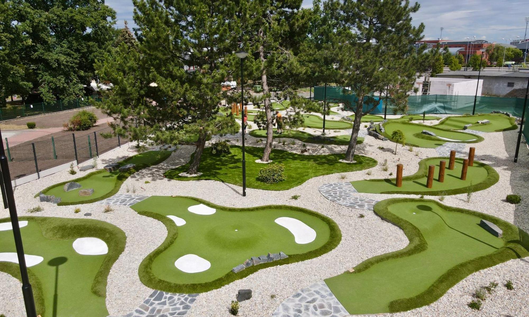 Hotel Arena Chomutov Ngoại thất bức ảnh